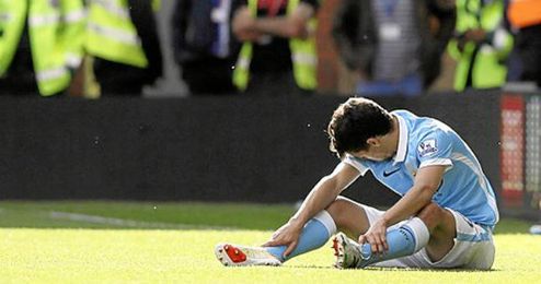 El futbolista, en un encuentro con su equipo. El futbolista, en un encuentro con su equipo.