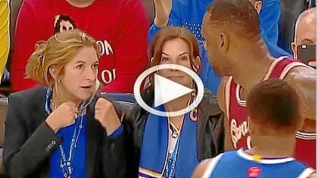 (Vídeo) Cuidado con burlarse de LeBron (Vídeo) Cuidado con burlarse de LeBron