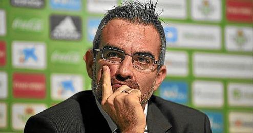 Macià cree que el error del árbitro en el penalti ha sido fundamental. Macià cree que el error del árbitro en el penalti ha sido fundamental.