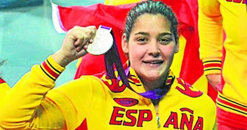 En la imagen, la waterpolista Lorena Miranda. En la imagen, la waterpolista Lorena Miranda.