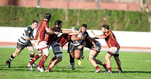 El encuentro se disputó en el campo de la Cartuja ante 300 espectadores. El encuentro se disputó en el campo de la Cartuja ante 300 espectadores.