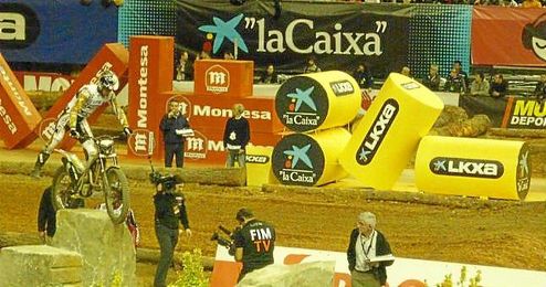 Raga, que no ha logrado imponerse en Barcelona desde 2008, reconoce que el multicampeón del mundo Toni Bou (Honda) "es el favorito". Raga, que no ha logrado imponerse en Barcelona desde 2008, reconoce que el multicampeón del mundo Toni Bou (Honda) "es el favorito".