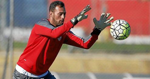 Beto, en un entrenamiento en la ciudad deportiva. Beto, en un entrenamiento en la ciudad deportiva.