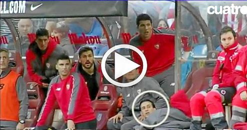 'Cuatro' caza a Unai Emery escondido en el banquillo 'Cuatro' caza a Unai Emery escondido en el banquillo