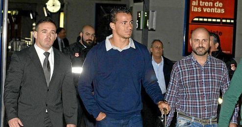Damiao, a su llegada a Sevilla. Damiao, a su llegada a Sevilla.