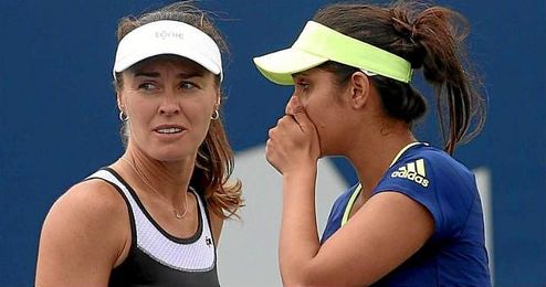 En la imagen, la pareja de dobles formada por Martina Hingis y Sania Mirza. En la imagen, la pareja de dobles formada por Martina Hingis y Sania Mirza.