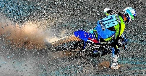 Antonio Aparicio (Yamaha Castro), en el estreno del Campeonato de España. Antonio Aparicio (Yamaha Castro), en el estreno del Campeonato de España.