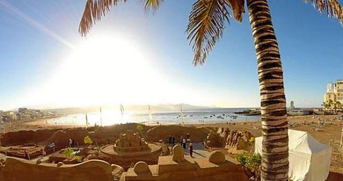 Las Islas Canarias han gozado de una temperatura casi veraniega en Enero. Las Islas Canarias han gozado de una temperatura casi veraniega en Enero.