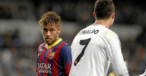 Neymar y Cristiano, en un Clásico entre Madrid y Barça. Neymar y Cristiano, en un Clásico entre Madrid y Barça.