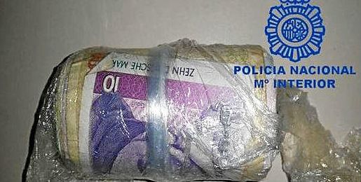Imagen del botín incautado. Imagen del botín incautado.