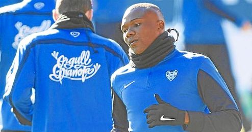 "La afición desde hace mucho tiempo nos apoya y eso es motivo de orgullo", afirmó el jugador. "La afición desde hace mucho tiempo nos apoya y eso es motivo de orgullo", afirmó el jugador.