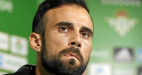 En la imagen, el jugador del Real Betis, Francisco Molinero. En la imagen, el jugador del Real Betis, Francisco Molinero.