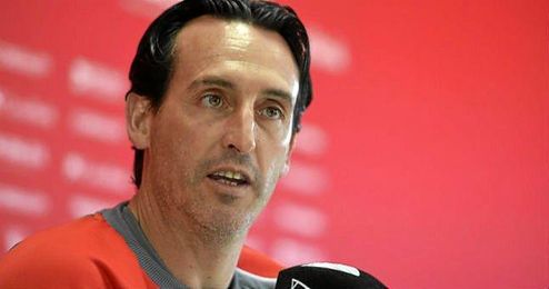 Emery, en sala de prensa. Emery, en sala de prensa.