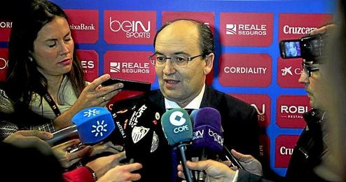 José Castro, durante una comparecencia ante los medios. José Castro, durante una comparecencia ante los medios.