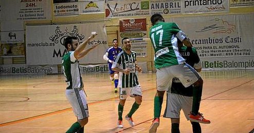 Celebración de un gol del Real Betis FSN. Celebración de un gol del Real Betis FSN.