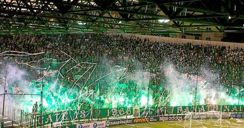 En la imagen, ultras del Panathinaicos. En la imagen, ultras del Panathinaicos.