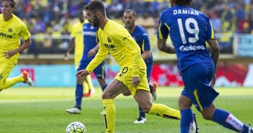 Adrián fue uno de los mejores en el equipo castellonense. Adrián fue uno de los mejores en el equipo castellonense.
