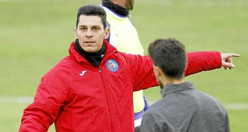 Casquero tiene ante sí un reto difícil. Casquero tiene ante sí un reto difícil.