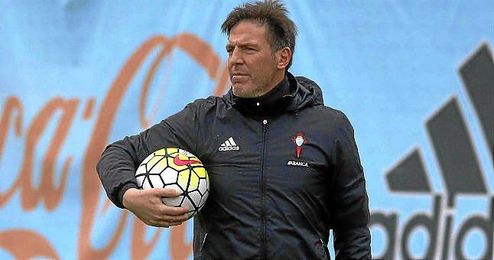 Berizzo, durante un entrenamiento del Celta. Berizzo, durante un entrenamiento del Celta.