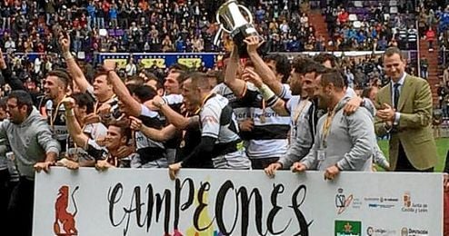 El Salvador logró adjudicarse su séptima Copa del Rey. El Salvador logró adjudicarse su séptima Copa del Rey.