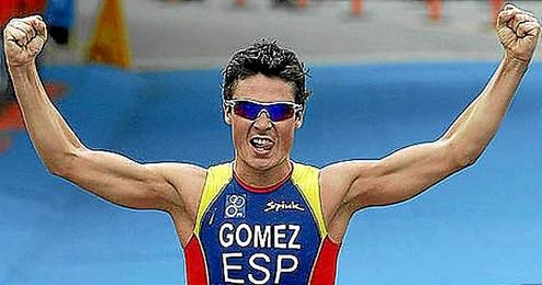Gómez Noya se centrará en su preparación en los Juegos Olímpicos de Río, donde buscará su primera medalla de oro. Gómez Noya se centrará en su preparación en los Juegos Olímpicos de Río, donde buscará su primera medalla de oro.