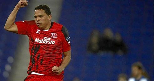 Carlos Bacca celebra su gol en el partido de la temporada pasada en Cornellá, donde el Sevilla se impuso por 1-2. Carlos Bacca celebra su gol en el partido de la temporada pasada en Cornellá, donde el Sevilla se impuso por 1-2.