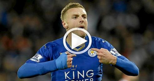 Vardy se ha impuesto en la votación a Riyad Mahrez y N´Golo Kante. Vardy se ha impuesto en la votación a Riyad Mahrez y N´Golo Kante.