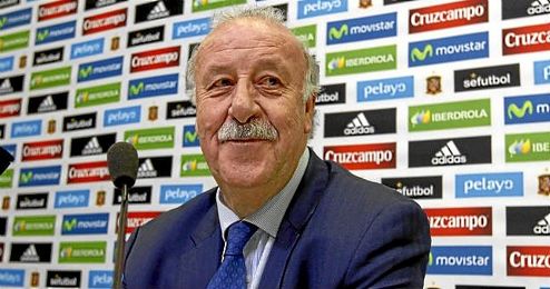 Del Bosque, en una rueda de prensa. Del Bosque, en una rueda de prensa.