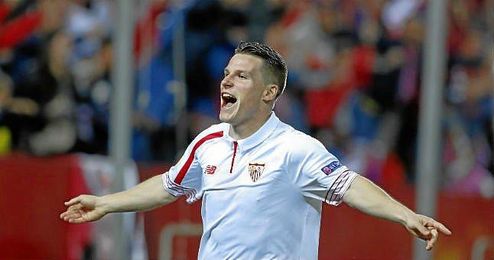 Gameiro se ha plantado en la final de la Europa League anotando 7 goles, la mitad de los marcados por el Sevilla (14). Gameiro se ha plantado en la final de la Europa League anotando 7 goles, la mitad de los marcados por el Sevilla (14).
