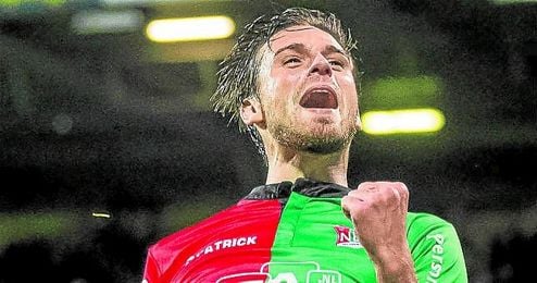 Christian Santos celebra uno de sus 41 goles en Holanda. Christian Santos celebra uno de sus 41 goles en Holanda.