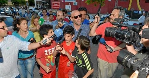 El Sevilla retiene a Monchi El Sevilla retiene a Monchi