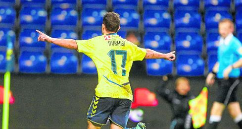 Aunque es más asistente que goleador, Riza Durmisi lanzaba las faltas en el Brondby, si bien su acierto tampoco fue boyante. Aunque es más asistente que goleador, Riza Durmisi lanzaba las faltas en el Brondby, si bien su acierto tampoco fue boyante.
