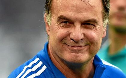 Bielsa, en su etapa como director técnico del Marsella. Bielsa, en su etapa como director técnico del Marsella.