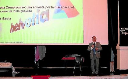 La presentación de Helvetia Compromiso tuvo lugar ayer en la sede de la Fundación Cajasol, a la que asistieron representantes de asociaciones de personas con discapacidad. La presentación de Helvetia Compromiso tuvo lugar ayer en la sede de la Fundación Cajasol, a la que asistieron representantes de asociaciones de personas con discapacidad.