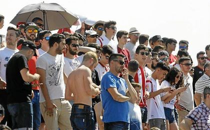 Las gradas de Viejo Nervión volverán a llenarse, como ante el UD Logroñés. Las gradas de Viejo Nervión volverán a llenarse, como ante el UD Logroñés.