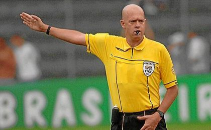 Herber López pitará la final. Herber López pitará la final.