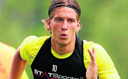 Praet ya ha comenzado la pretemporada con el Anderlecht. Praet ya ha comenzado la pretemporada con el Anderlecht.