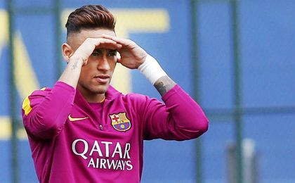 Neymar durante un entrenamiento del FC Barcelona. Neymar durante un entrenamiento del FC Barcelona.