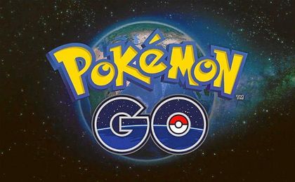El videojuego utiliza la realidad aumentada para que los Pokemon corran libres por las calles de la ciudad. El videojuego utiliza la realidad aumentada para que los Pokemon corran libres por las calles de la ciudad.