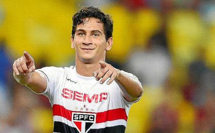 Ganso ya ha dejado claro que quiere jugar en el Sevilla. Ganso ya ha dejado claro que quiere jugar en el Sevilla.