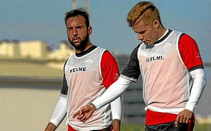 Nono durante un entrenamiento con el Elche. Nono durante un entrenamiento con el Elche.
