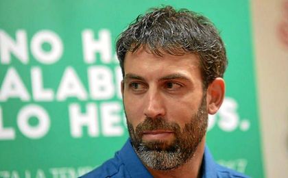 Berni Rodríguez, en su presentación como director deportivo, ha anunciado la llegada de Tabak. Berni Rodríguez, en su presentación como director deportivo, ha anunciado la llegada de Tabak.