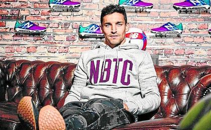 El canterano Jesús Navas afronta en Mánchester su último año de contrato con el City. El canterano Jesús Navas afronta en Mánchester su último año de contrato con el City.