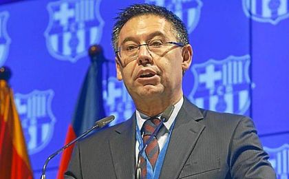 El Barcelona recalifica el fichaje de Neymar. El Barcelona recalifica el fichaje de Neymar.