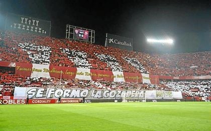 La afición sevillistas antes del Sevilla-Betis de la pasada Copa. La afición sevillistas antes del Sevilla-Betis de la pasada Copa.