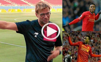 Klopp imita el famoso baile de Sturridge ante unos niños del Liverpool Klopp imita el famoso baile de Sturridge ante unos niños del Liverpool