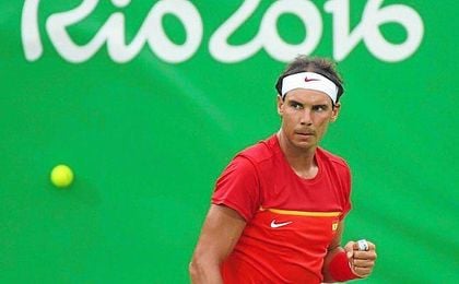 Nadal sigue adelante en individuales. Nadal sigue adelante en individuales.
