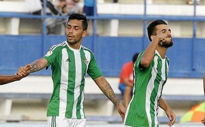 Petros anotó el gol de la victoria verdiblanca. Petros anotó el gol de la victoria verdiblanca.
