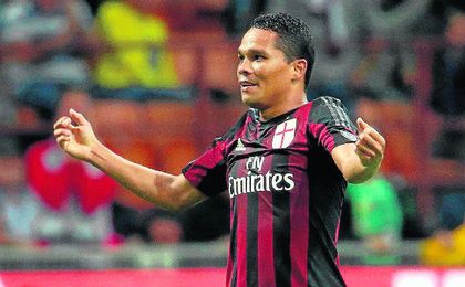 Bacca fue máximo goleador del Milan la campaña pasada. Bacca fue máximo goleador del Milan la campaña pasada.