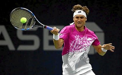 David Ferrer golpea la bola en el US Open. David Ferrer golpea la bola en el US Open.